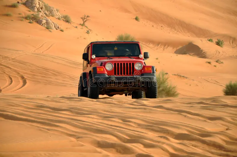 desert-safari-jeep-14119586